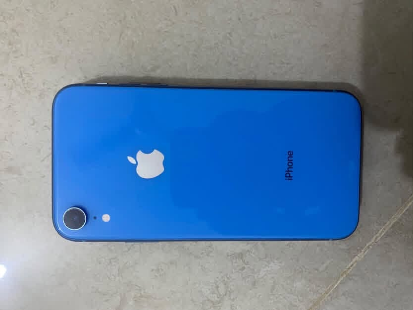 السلا عليكم جهاز XR  نضيف مبدل بي بطاريه فقط + صرف شحن ماكو ذاكره 64 السعر 180 وبي مجال  المكان / ديالى/ دلي عباس. ***********

نص مكتوب في الصور:
- 4:50
- حول
- القطع والخدمة
- تجمع Apple سجل تاريخ القطع والخدمة. ويعرض السجل معلومات عن هذا الـ iPhone وحالته وتفاصيل إصلاحه.
- معرفة المزيد...
- سجل تاريخ الخدمة
- البطارية
- مشكلة
- بصمة الوجه
- غير معروف
- 4:50 < رجوع حول الاسم iPhone إصدار iOS 18.7.10 اسم الطراز iPhone Xr رقم الطراز MT2K2LL/A الرقم التسلسلي F2LYDLPRKXKV انتهت صلاحية التغطية القطع وسجل تاريخ الخدمة الأغاني 0 الفيديوهات 135 الصور 605 التطبيقات 13 السعة 64 غ.ب متوفرة 34.97 غ.ب