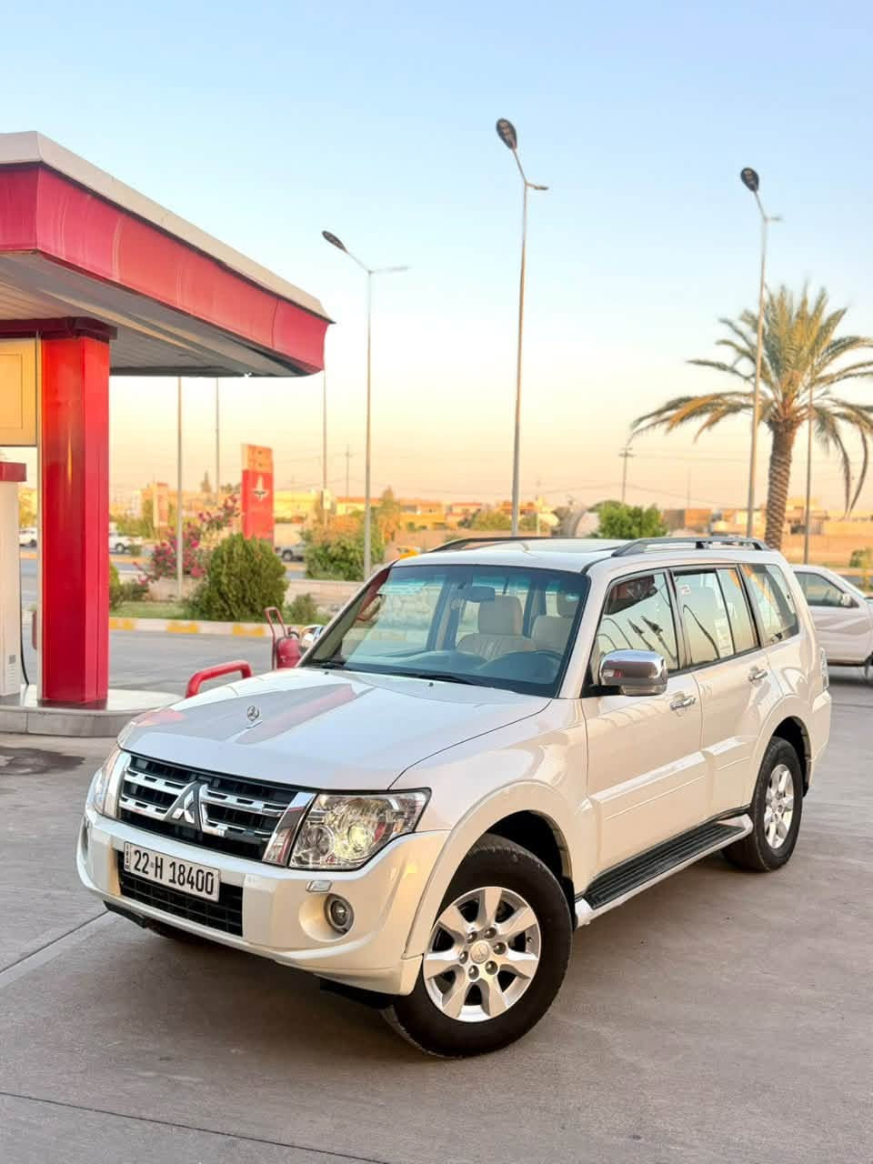 باجيرو حبتور 1/1

فئه ( GLS )

مديل : 2014⚜️

محرك ( 3500 )

ماشيه : ( 285 ) الف 

رقم اربيل دولي 

سنويه جديد بأسمي
شرط التحويل . 

ضرر :- نص جاملغ صبغ فقط .⚜️

كشنات جلد 

كشنات كهربائي 2

تحكم ستيرن طرفين 

اشاير بل مري 

مري شفط 

فحته سلايت 

دمام خلفي 

نضام ترحيب

مانع نزلاك 

تبريد 3 قطع 

ثلاجه 

لاقطت صوت 

كامره خلفيه 

حساسات خلفي 

لايت زنون بلادي 

يدات نيكل 

فورويل 4 * 4

ويل كروم

كير ومحرك كفاله 

سعر ( 143 ) 

وبيه مجال  للطيبين .

العنوان كركوك 

للأستفسار : ***********
