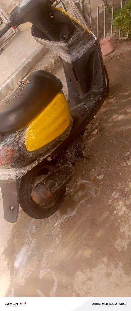 دراجه منغولي خطين شغاله هندر سلفه عوزه باتري سعرفه 200 وبيه مجال مكان الصخين ***********
