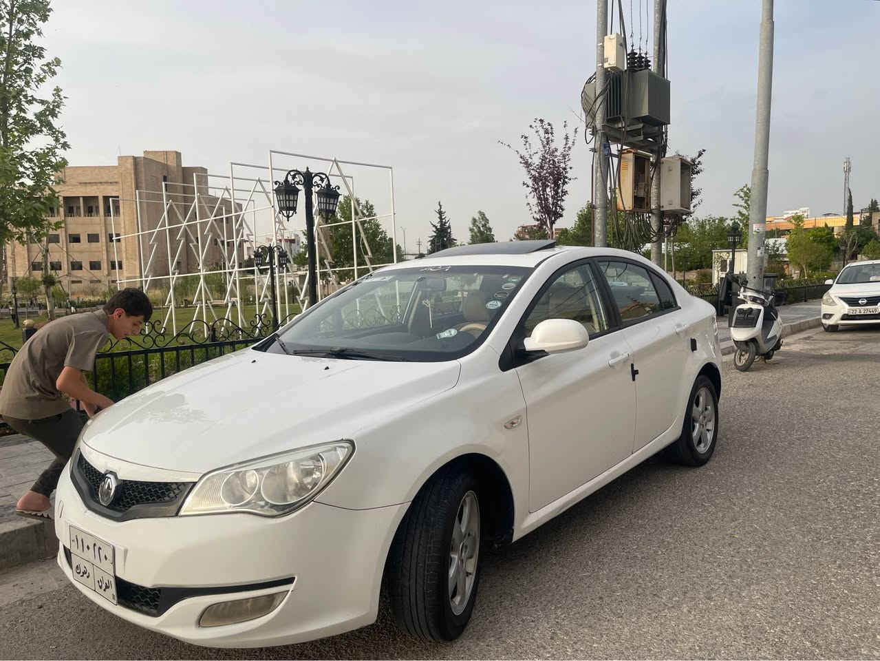 mg 350 2014 ful mwasafat 2 parchaw bstak boyax  sayaraka be hayba  610 xaramay lasara daydamawa  gorenawash dakam  ***********   (56) nrx أربيل, العراق
