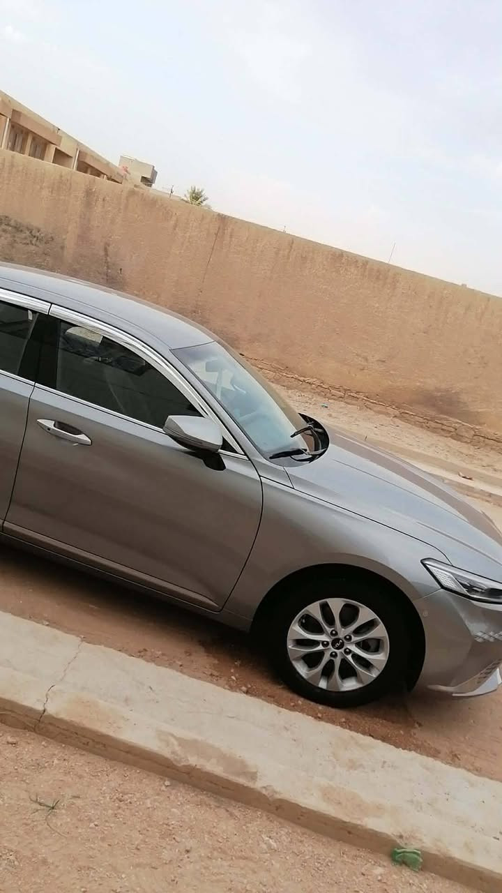 السلام عليكم
سيارة K8 وارد كوري غاز موديل2024 السياره  بيها بنيد  مرخه براغيه وبيها جاملغ مصبوغ تجي وتكلب وتشوف وبخدمتك  دخول جديد الا العراق علما أن سياره قادسيه شهداء فول مواصفات ماعده الفتحه مكينه 6سلندر 3500

1-كشنات جلد 

2-بصمه

3-كير موس

4-هند بريك بصمه

5-تبريد قطعتين 

6-كرسي كهرباء ومساج

7-رادار امامي وخلفي توقف ذاتي

8-حساس امامي وخلفي 

9- دخول ذكي 

10- ثلث أنظمة قياده 

11- مري شفط

12- تحكم استيرن جهتين وتدفى تبريد السعر 180

مكان السياره الديوانية لاتصال ***********
