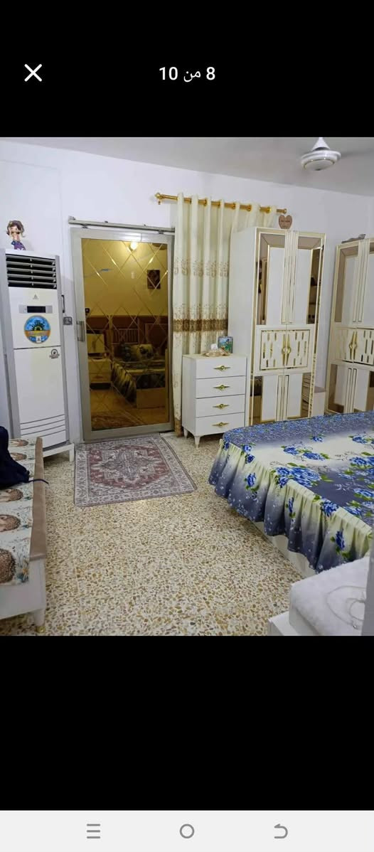 بيت للبيع شارع زين العابدين مساحته 120طابوزراعي سند 25 بي 3غرف وحده بيهن سويت صاله كلدور مطبخ حاروبارد صيحات داخليه وخارجيه طارمه بيع مستعجل تفاصيل اكثر اتصل على هذا ***********

نص مكتوب في الصور:
- 8 من 10
- 3 من 10
- 1 من 10