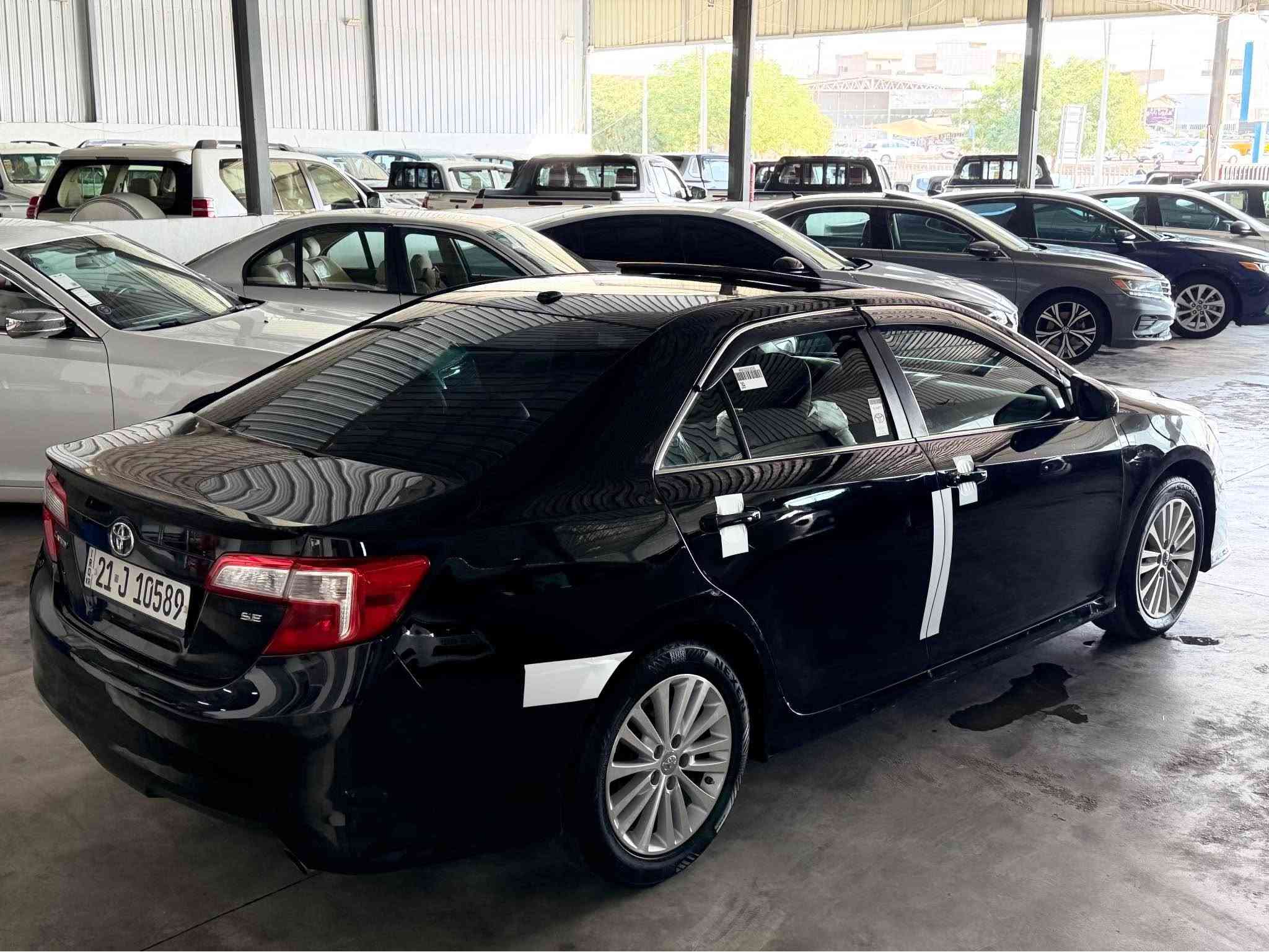 Toyota Camry
كامري 2012
وارد امريكي
لون:. اسود 
للبيع فقط بدون مراوس بدون اقساط
 سياره ماشيه فقد 155 الف 
رقم سنويه جديد لحد 2031 
حجم محرك 4  سلندر حجم محرك (2500) كير محرك شرط  صدر امامي خلفي جديد كهربائيات كل شغال تبريد شغال تخم
تاير جديد

مواصفات SE فول 
بصمه صندوق بصمه سلايت كشن جلد كشن كهرباي كير شفت تحكم استيرن طرفين  شاشه كبير كاميره خلفيه تبريد قطعتين ويل كروم افيلون وباقي مواصفات معروفه

صبغ :. ثلاث قطع امامي صبغ و شبرين باب خلف سكن صبغ 
سعر:. (113).وبي مجال بصيط 
رقم هاتف:. (***********)
عنوان :. كركوك 📍 كركوك, العراق
