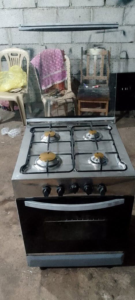 طباخ  السعر 100 شرط لاخيسان ولازنجار 
 للبيع او معارض مع طباخات تعبانه والفرق حسب الاتفاق والقناعه 
طباخ عشتار مصري ستيل عيون وفرونه شرط التشغيل 
نظام بواري 
يارمجه الشرقية الاولى 
*********** واتساب واتصال 
*********** اتصال 
اذا عندك معارض دزلي صورو عالواتساب الكورك بي واتساب
