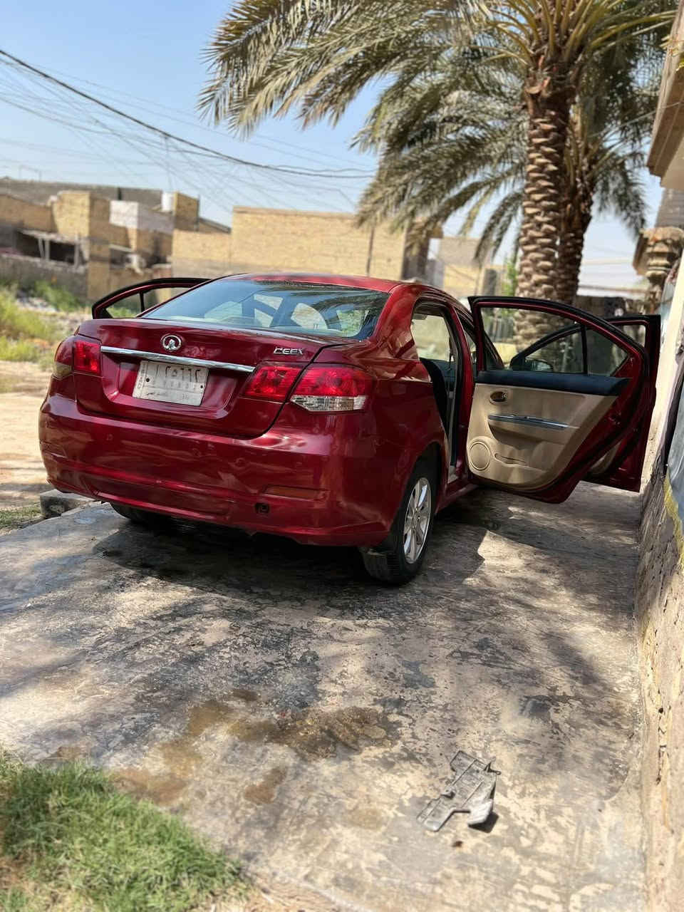 #للبيع 
فولكس گريت ول موديل 12 سيارة خير من الله گير ومكينة وحدادية صدر جديد هزة وسنوية جديد رقم بابل  السيارة بأسمي تحويل مباشر او وكالة مصبوغة حزام بيهاا طخة بلجنطة مكانهاا بابل محاويل 
السعر 45 وبيهاا مجال حگ الجية 
التواصل / ***********

