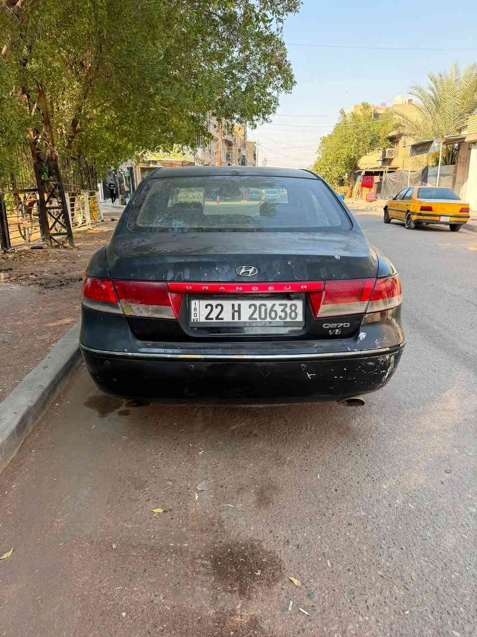 للبيع 
ازيرا
موديل 2010
ابيع على حادثها
رقم اربيل تحويل اي وقت
محرك كير تبريد كلة تمام
شغالة وتمشي وين ميعجبك
شواصي لغود مكفولات 
السعر 62 ورقة وبيها مجال 
مكاني بغداد 
للستفسار ***********
