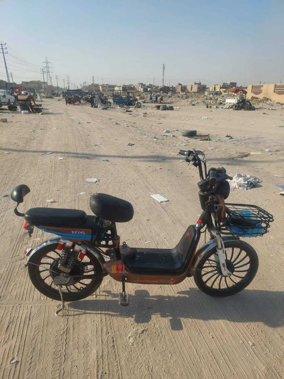 ت من رخصت الادمن بايسكل شحن مديل 2022 اربع بطاريات وحدة منهن هابطة البايسكل كلة شغال لايت وشاير كلة كامل سعرة 150 المكان كربلاء حي العسكري قرب حديقت النور وهاذ الرقم بي واتساب ***********
