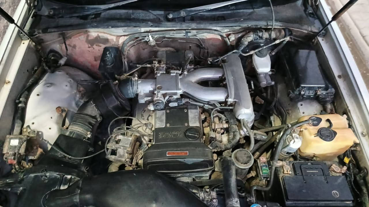 السلام عليكم بطه فصل مديل 94
كير اومحرك 2500السياره كلش حلوه 
السعر 50اوبيه مجال سنويه جديده راعيه بلبصره 
التواصل على الوتساب *********** البصرة, العراق
