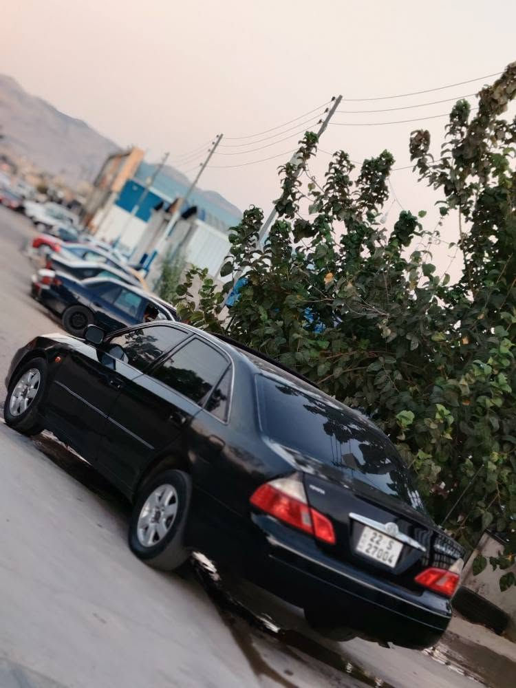 ئەڤەلۆن خەلیجی ڕەقەم ئەسلی مۆدیل 2004 
فول مواسەفات سلاید کوشین کارەبایی
سەنەوی تا2031 تازەیە، کورە کراوە بۆجوانی
سبوغ عامە شوخت و قەپ و قۆپی نیە
پشت و پێشی لێدرانی نیە بڕاوەی نیە
گێڕومەکینەو تەبرید بەشەرت. توندوتۆڵە
چوارتایەو ویلی بیلادی تەحویل غرامە بەشەرت.
***********ڤایبەر
*********** وەتس ئەپ      لەشاری کۆیەم
79وەرەقەو مەجالێکی کەم كويسينجاك, أربيل
