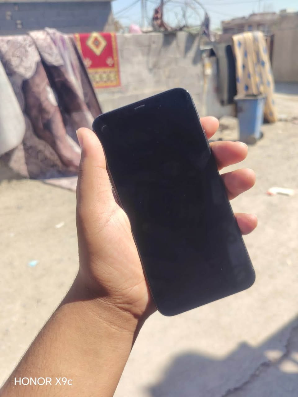 السلام عليكم أيفون 11برو ماكس ذاكره 64 شرق اوسط مبدل فقط شاشه والشاشه نوعيه تخبل الله شاهد شرط تفحصه يله تاخذه وبي بس هاي الطخه بل ضهر لا مئثره ولا شي بطارية 71 بلاديه لا مبدله ولا معلايه المبايل نضافته شوفت عينك فول الفول السعر 275وبي مجال مكاني بغداد الشعب رقم ***********

نص مكتوب في الصور:
- HONOR X9c