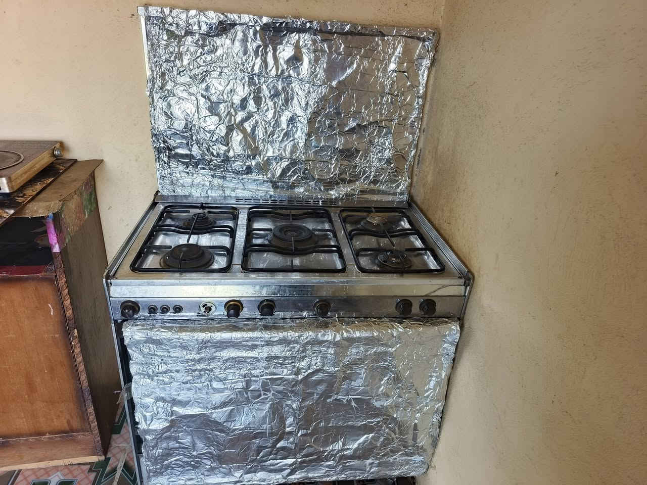 السلام عليكم
طباخ شغال للبيع السعر ١٥٠ الف نضيف ومابيه شي رقم الهاتف,***********

