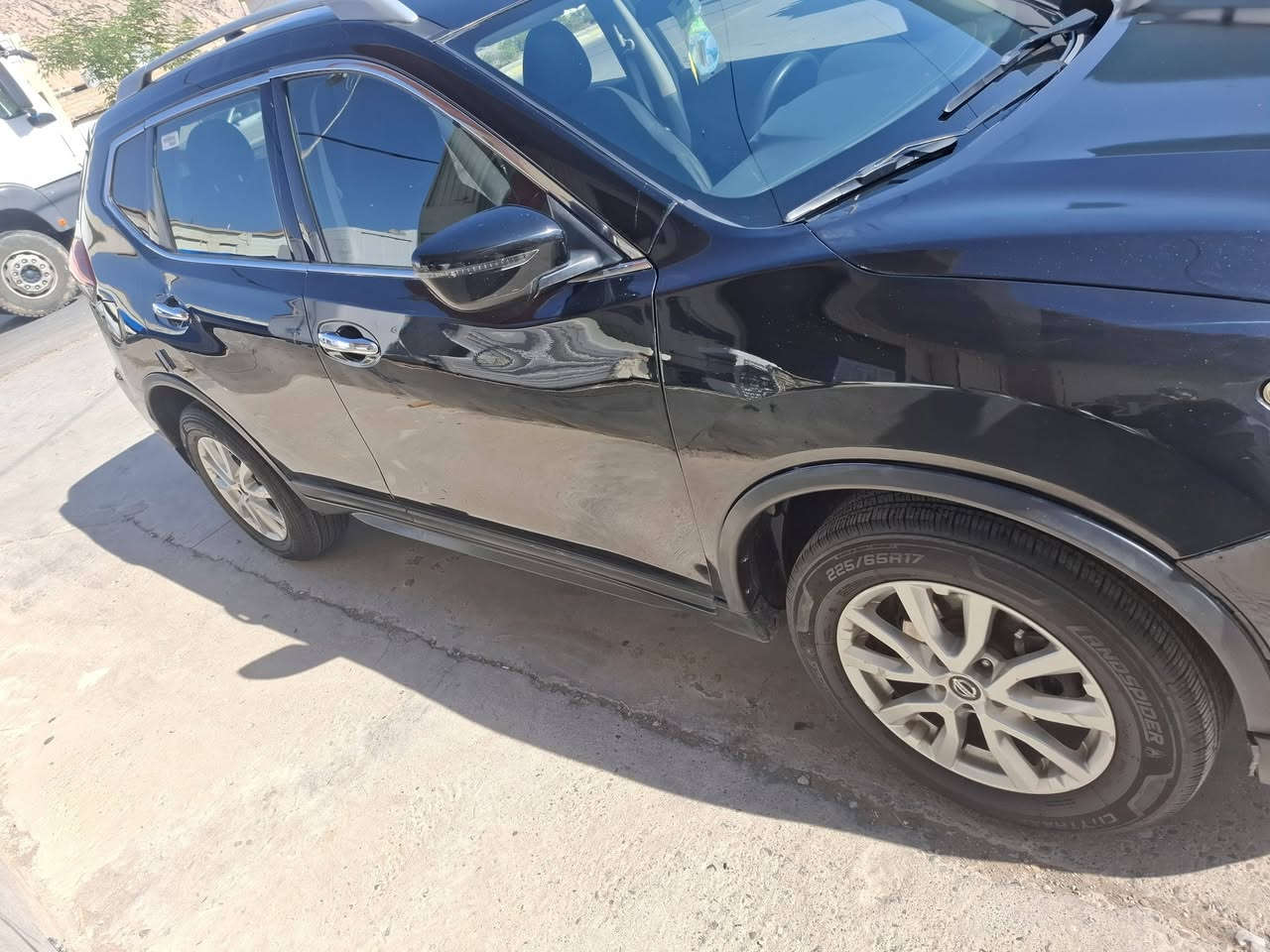 نیسان ڕۆگ 2019 SV دەبڵ ئەکسل 4 بستۆن 
کوردی-عربي

 83 هەزار کیلۆ مەتر ڕۆشتووە 
بەشەرتی گێڕ و مەکینە و تحویل و غرامە
بەناوی خۆمەوەیە
 چوار تایەی تازەی بۆبەستراوە کامل سێرڤسی بۆکراوە
چوار پارچەی بۆیاغە
سعر 124 وەرەقە و مەجال
***********

نیسان روج sv 2019 دفع رباعي 4 سلندر 
83 الف کیلومتر ماشية
بشرط کیر و محرك  و تحویل والغرامة
السیارة باسمي 
4 طایة جدیدة والكامل سیرفس 
اربع قطعة مصبوخ
سعر 124 ورقةو بها مجال 
رثم صاحبها ***********
