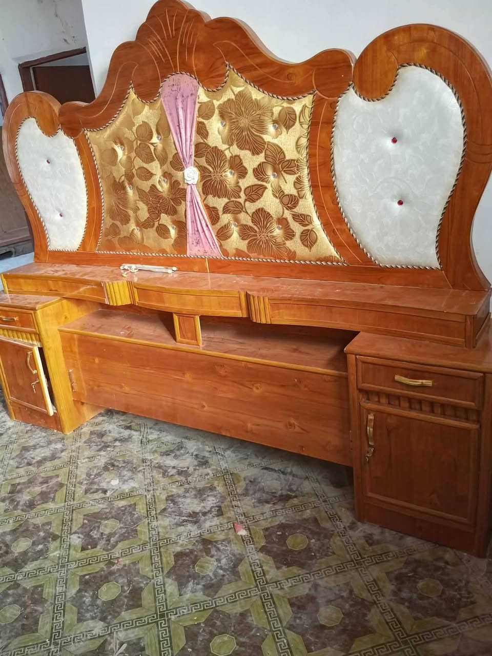 غرفة مستعملة • نظيفة جدا • بابل