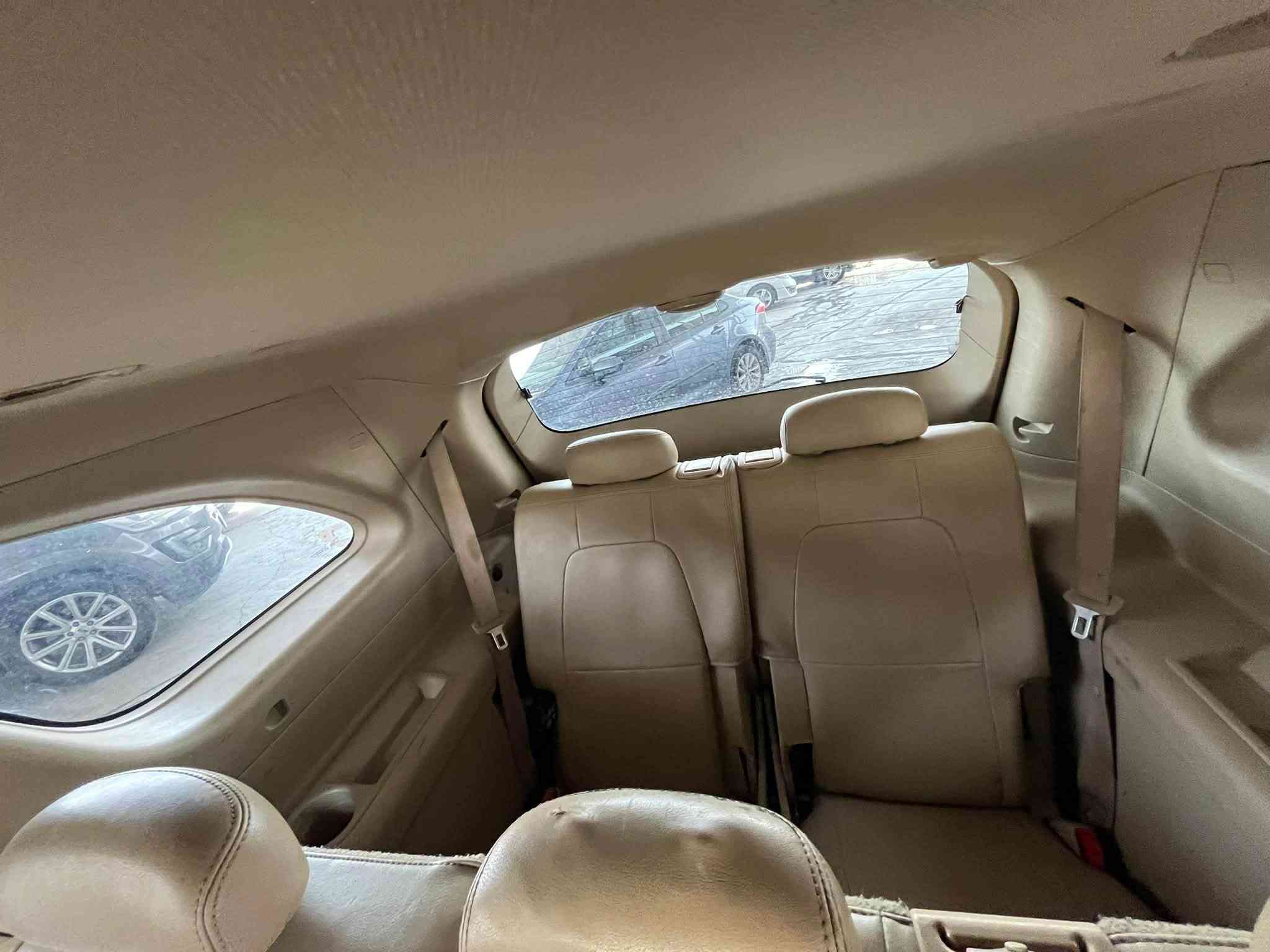 للبيع او المراوس حسب القناعة
سوزوكي XL7 2008 
السعر 45 
رقم صلاح الدين صدامي شرط الضباره او اوارق السياره كامله 
بدون صبغ تحتاج ترتيب بسيط
6 سلندر. 3600 
كير يخربط مـَـِنہَ يحمه يكف 
يرادلها حداديه خلفي
فتحه
 فور ويل 
 3 قطع تبريد 
 جلد 
-مكان السياره سامراء 
-الاتصال على الرقم ‭ ‭ ‭***********‬
