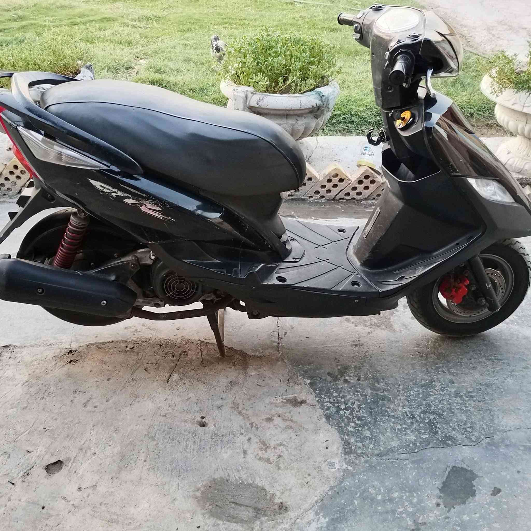 ماكس ثعلب 140 كاملة ما بيها نقص مكينة ناعمة  نكرة بكل وقت تايرات و دبلات جدد كفرات بلادية مختم مكاني بغداد الشعلة الرقم ‏‪***********‬‏ شراي يتصل
