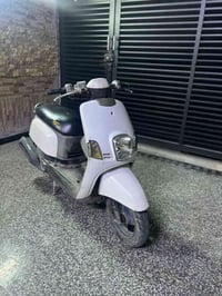 دراجه ماكس،بوليسي . اوراقها موجوده مكانها كريعات البلام نظافه ٧٠ %سعره...