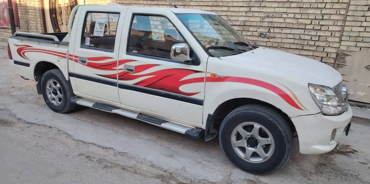 فتون مودل ٢٠١١رقم بغداد نكليزي جاهزه محرك شرط كير اكسن شاصي بيه بارد بالباب السايق والباقي مكفول سياره مال جناي السعر 42رقم التليفون *********** العنوان الديوانيه الحمزه الشرقي
