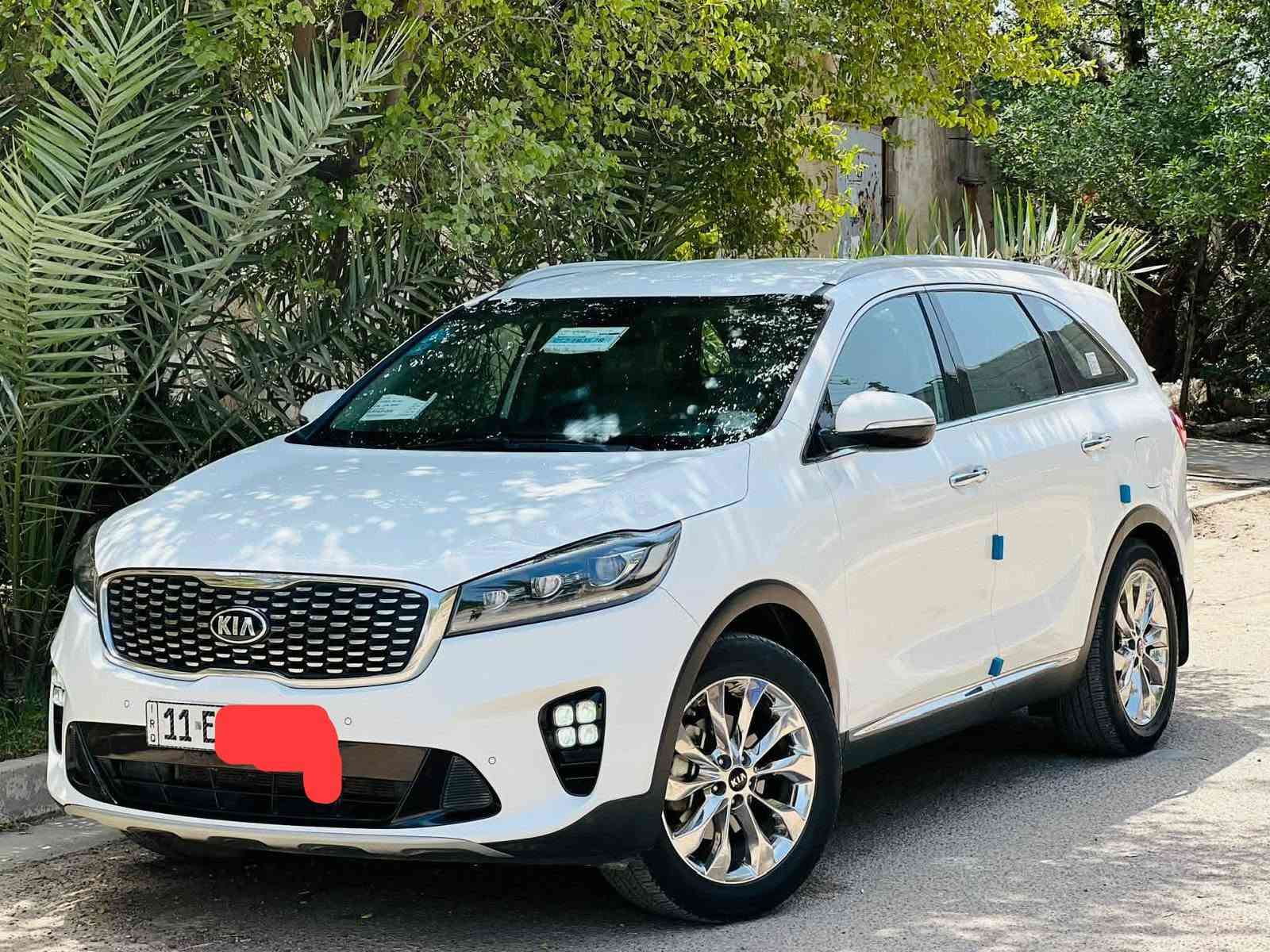 سورنتو 2019 خليجي 3 عدسات مكفولة من كلشي رقم بغداد بسمي
سعرها 229 وبيه مجال 

مكاني سورنتو 2019 خليجي 3 عدسات مكفولة من كلشي رقم بغداد بسمي
سعرها 220 وبيه مجال 

مكاني ناصريه ***********

مواصفات السيارة معروفه 
ماشيه : 86 Km 
محرك 6 سلندر 
بصمه
سايد بريك بصمة
شاحن وايرليس
شاشه كبيره بلاديه 
كشنات جلد 
نظام car play& Android
حساس امامي خلفي 
3قطع تبريد
لد امامي مع تشغيل
كروس سرعة
سبعه راكب
ويل كب كروم
بصمه تشغيل وابواب 
مري شفط واشاره بالمري 
كاميرا دواره
بردات بلاديه 
فول تحكم استرن 
اربع انظمه قياده  Sport  ،eco ،comfort   ،smart تشغيل
كروس سرعة
سبعه راكب
ويل كب كروم
بصمه تشغيل وابواب 
مري شفط واشاره بالمري 
كاميرا دواره
بردات بلاديه 
فول تحكم استرن 
اربع انظمه قياده  Sport  ،eco ،comfort   ،smart
