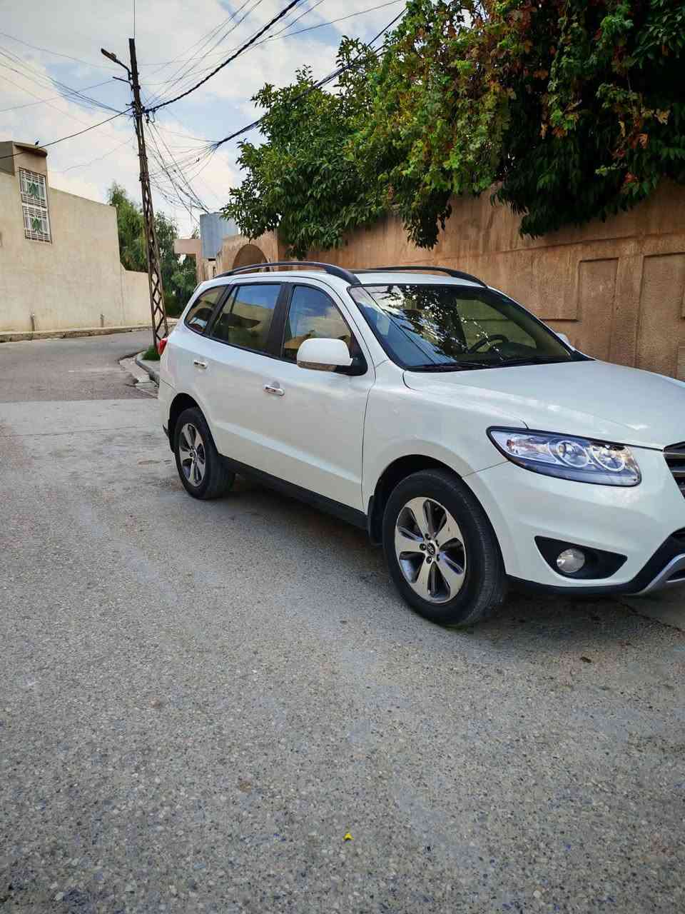 سنتافي 2012 خليجي فول
محرك 6 سلندر 
ثلاث قطع تبريد
بصمه.سلايت.كشن كهرب
المحرك معمر
السياره صبغ عام بدون دواخل نتيجه شضايه تحرير
الموصل....رقم الهاتف 
***********
