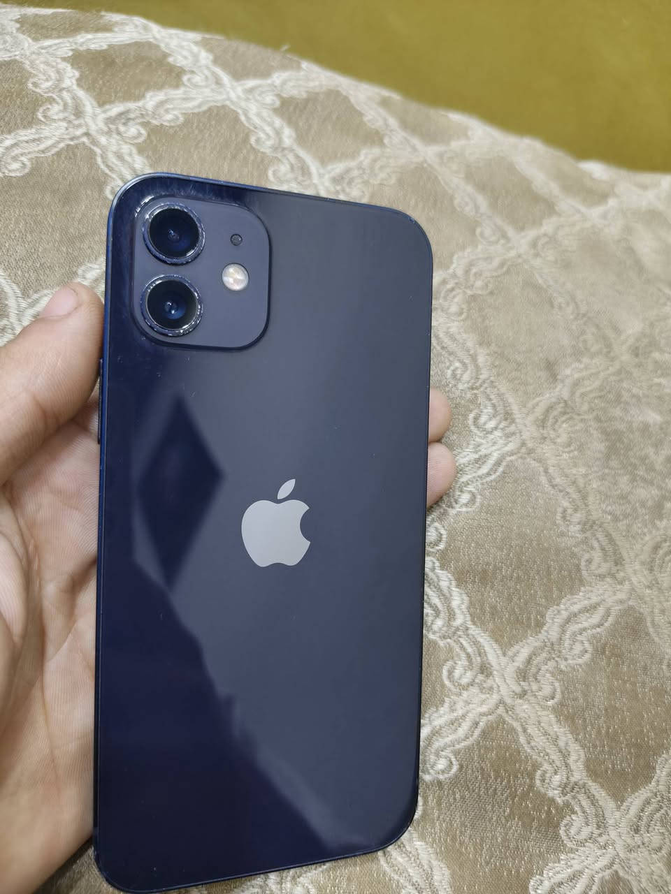 📱📱ايفون 12 عادي📱📱
📱ايفون 12 عادي📱
🔋مبدل بطاريه اصليه تفصيخ 87🔋
جهاز نضيف جداً 
🪧ذاكره  64 🪧
نموذج M 
أمريكي LL 🇺🇸
🔥🔥سعر الجهاز 225 الف🔥🔥
عنوان بغداد- الشعب
راسلني واتساب ***********
