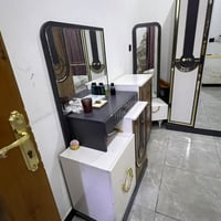 غرفه نوم حجم كبير 07707591177بغداد الصليخ جيده جدا
