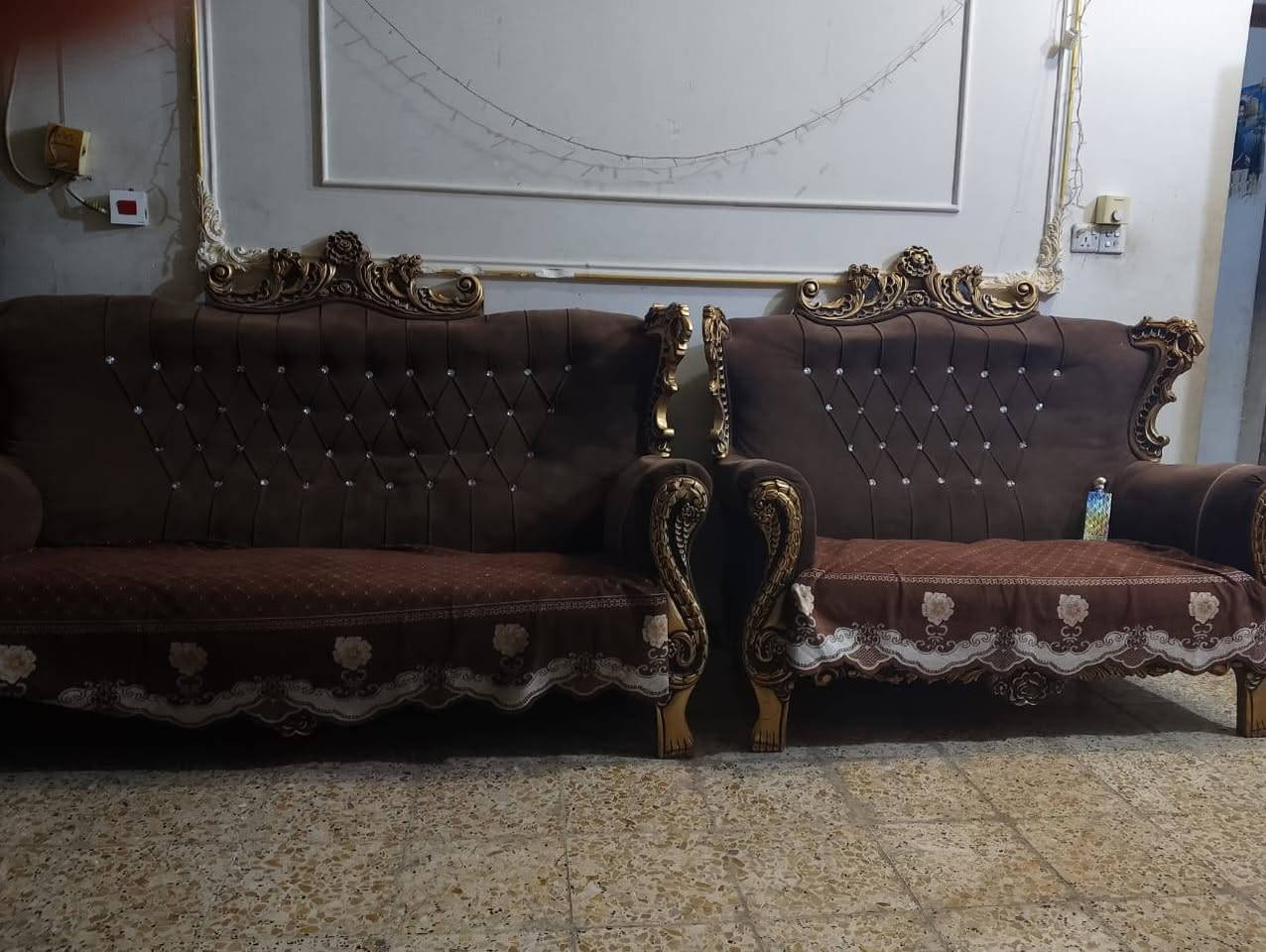 سلام عليكم غراظ بيت البيع وتخم جديد 10 نفرات راح اخلي رقمي للتواصل ***********
