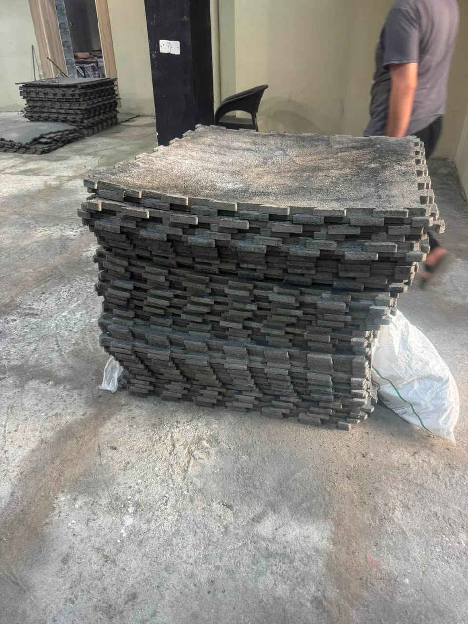 ارضيه ربل اصلي 250 قطعه المكان الانبار حديثه
‭***********‬ هاذ رقم صاحب الارضيه
