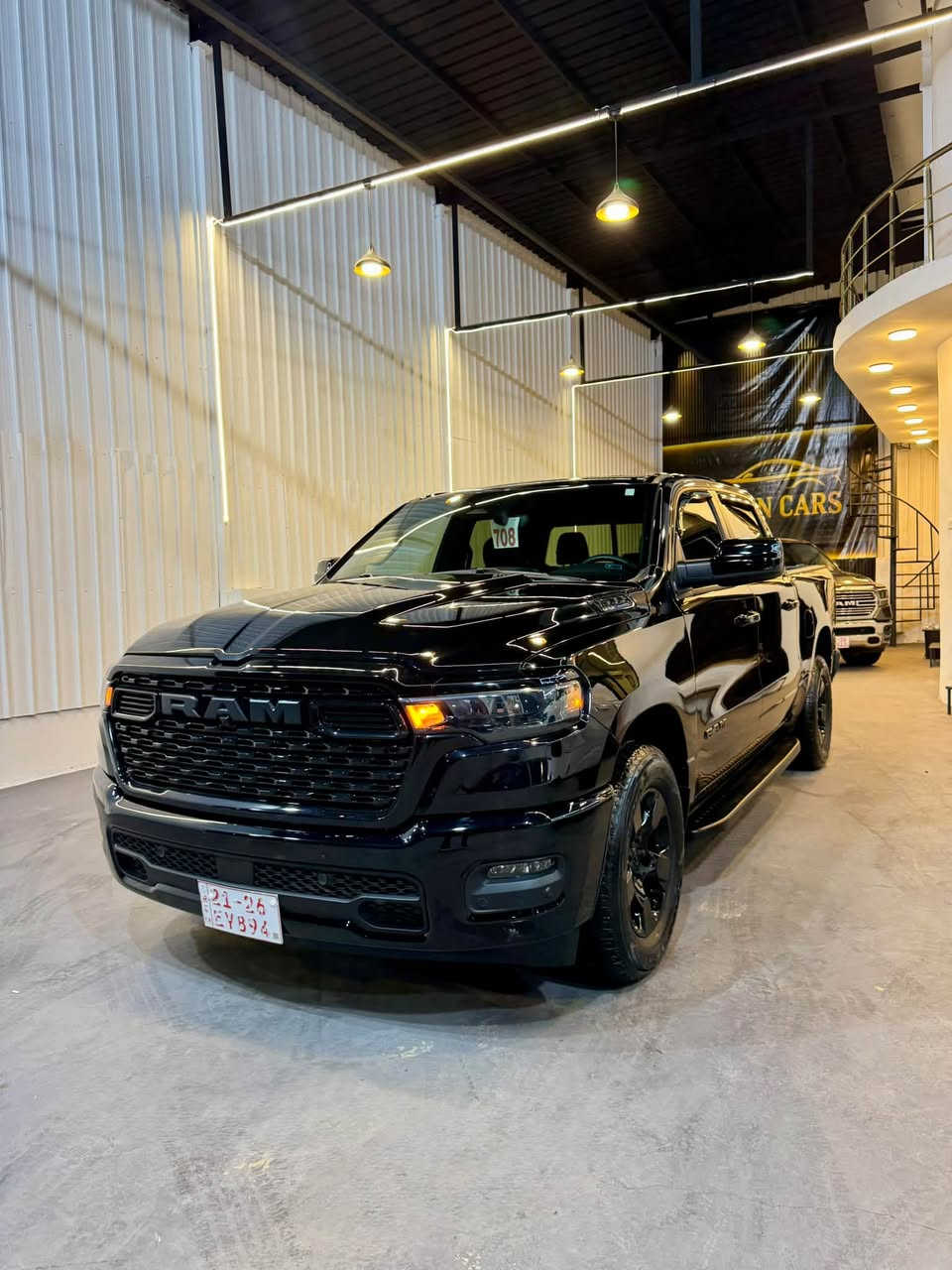 RAM 2025
رام موديل 2025
بودي قصير باب كبير
محرك 3.6  V6 ايتورك 
ماشيه 20 الف
شاشه كامرا 
بصمة تشغيل عند بعد
رادار امامي و خلفي
نقطة اعمياء
بدون صبغ 
جامرلغ و باب تبديل بلادي 
بدون دواخل بدون ارباك
يترقم شمالي شرط الترقيم 
السعر//  295
عنوان كركوك شارع المعارض 
***********
