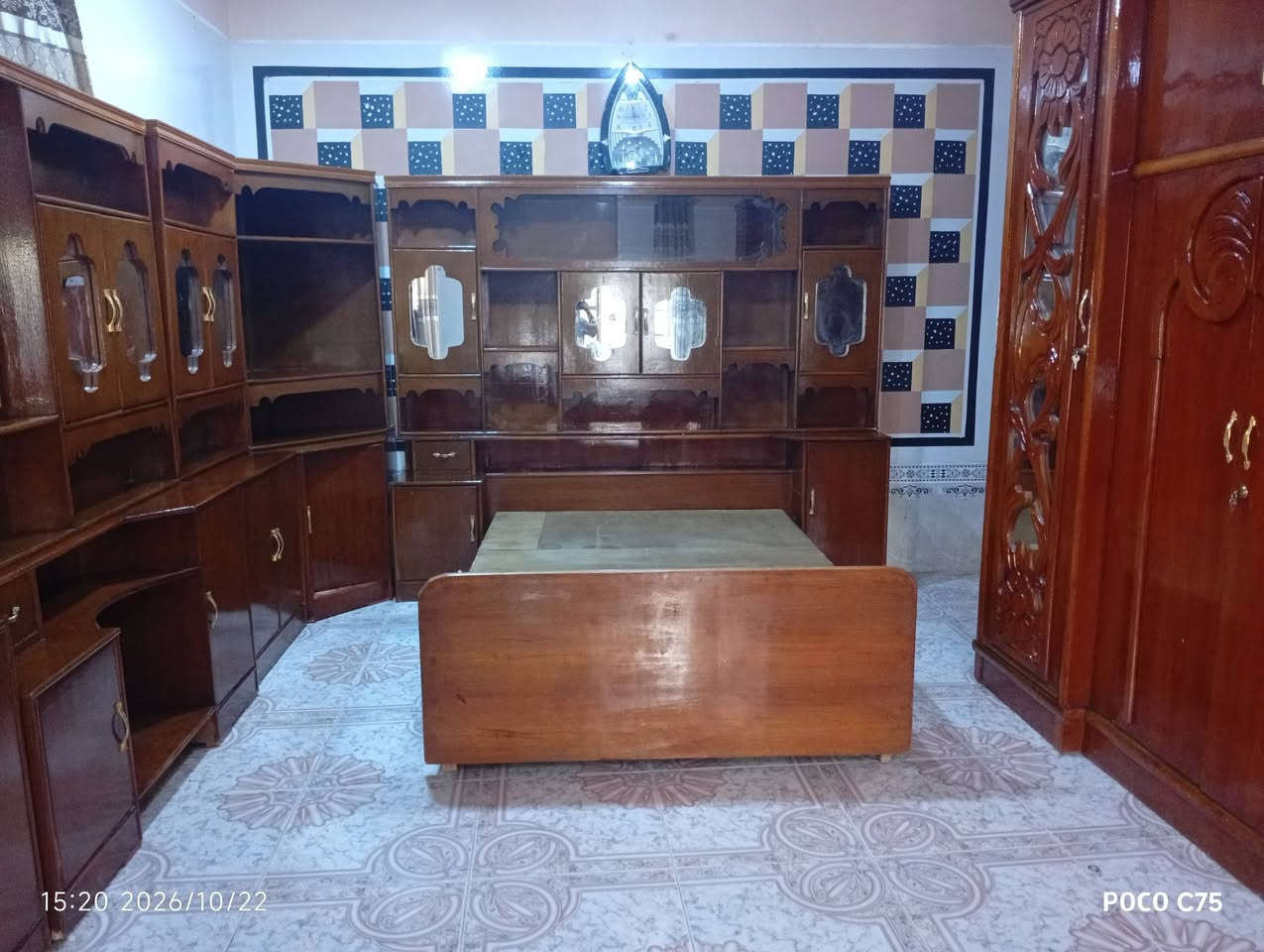 غرفة عراقية • ٦ملحق • الكرابلة