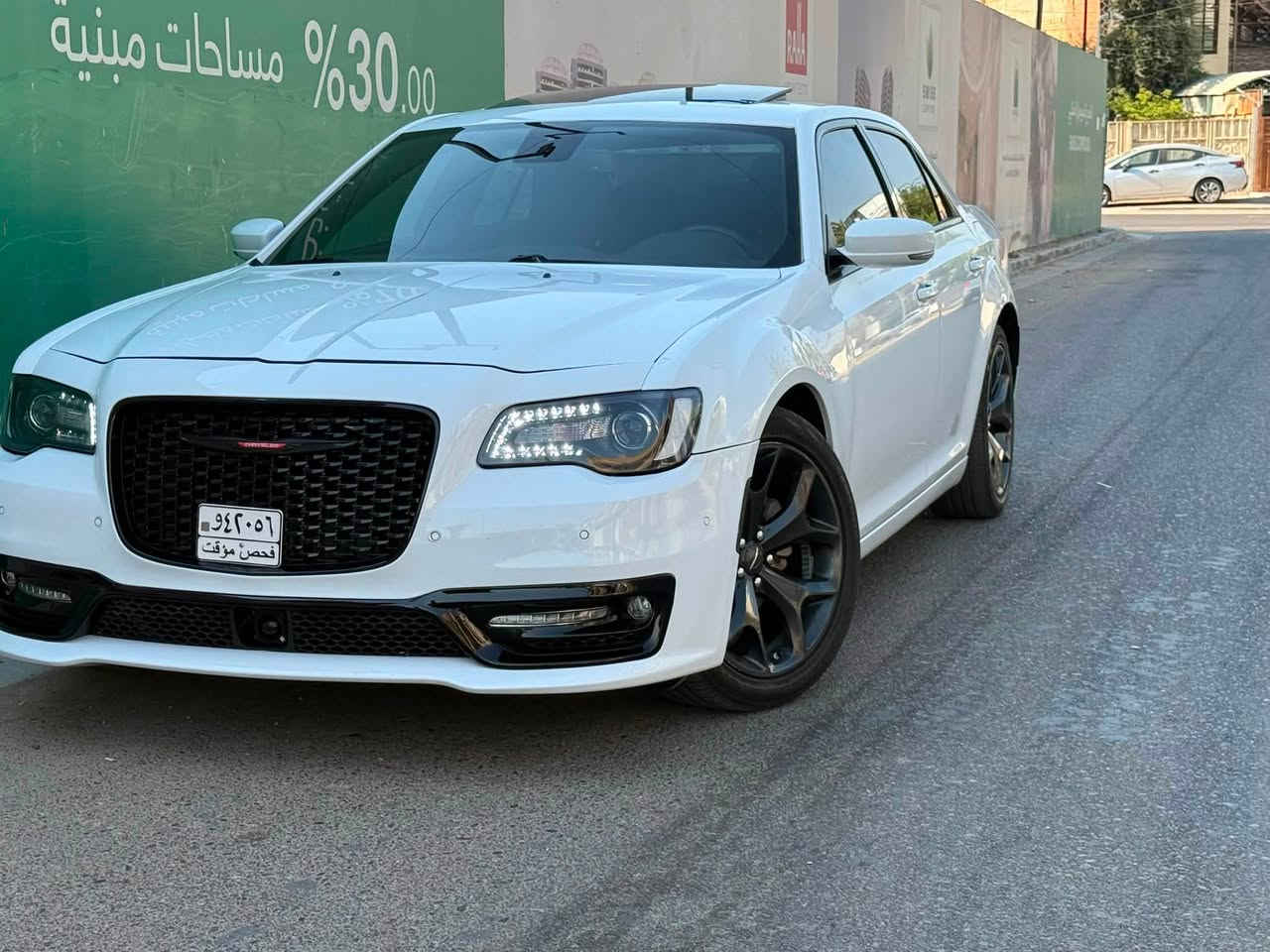 السلام عليكم 
كلايسلر اوباما s300
موديل 2022 
دخول جديد قبل شهرين دخلت 
فووول مواصفات للاخير ام الرادار 
بانوراما 
كشنات خزن 
كشنات تدفئه تبريد 
الكشنات الخلفيه تدفئه 
ستيرن تدفئه تبريد
برده خلفيه 
دمام بالصندوق 
بجم عريض 
رادار امامي جانبي خلفي 
حساسات 360
مرايه تدفئه ورادار وترحيب 
من الاخير فول 
ماشيه74 مشي امريكا 
السياره حادث خفيف فقط بنيد مبدل ببلادي 
بدون دواخل ابد 
كلشي مكفول 
والسياره مصروف عليها راجع الايرباك سستم كامل مو تغليف كلشي راجع بلادي 
بدون رقم تترقم بغداد وجميع المحافظات 
مكانها بغداد الغزاليه 
السعر 250 وبي مجال بسيط 
للاستفسار ***********
