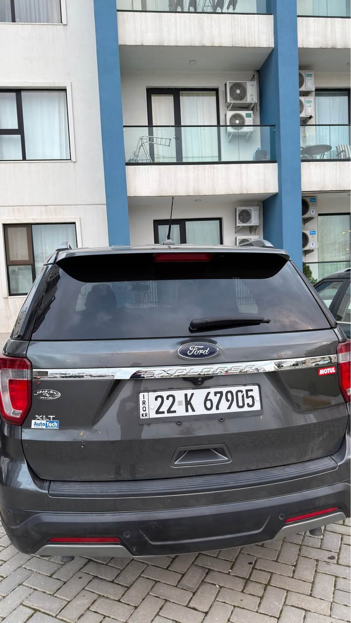 فورد اكسبلورر 2019 XLT 
محرك 3500
ماشية 120 الف ميل 
رقم اربيل سنوية جديدة 
مواصفات 
بصمة 
تشغيل عن بعد
شاشة كبيرة 
رادارات مراية
صندوق كهربائي 
كاميرا وحساسات 
الضرر قطعتين باب السايق والخلفة
السعر: 170$
مكان السيارة في السليمانية
رقم الهاتف : *********** السليمانية, العراق
