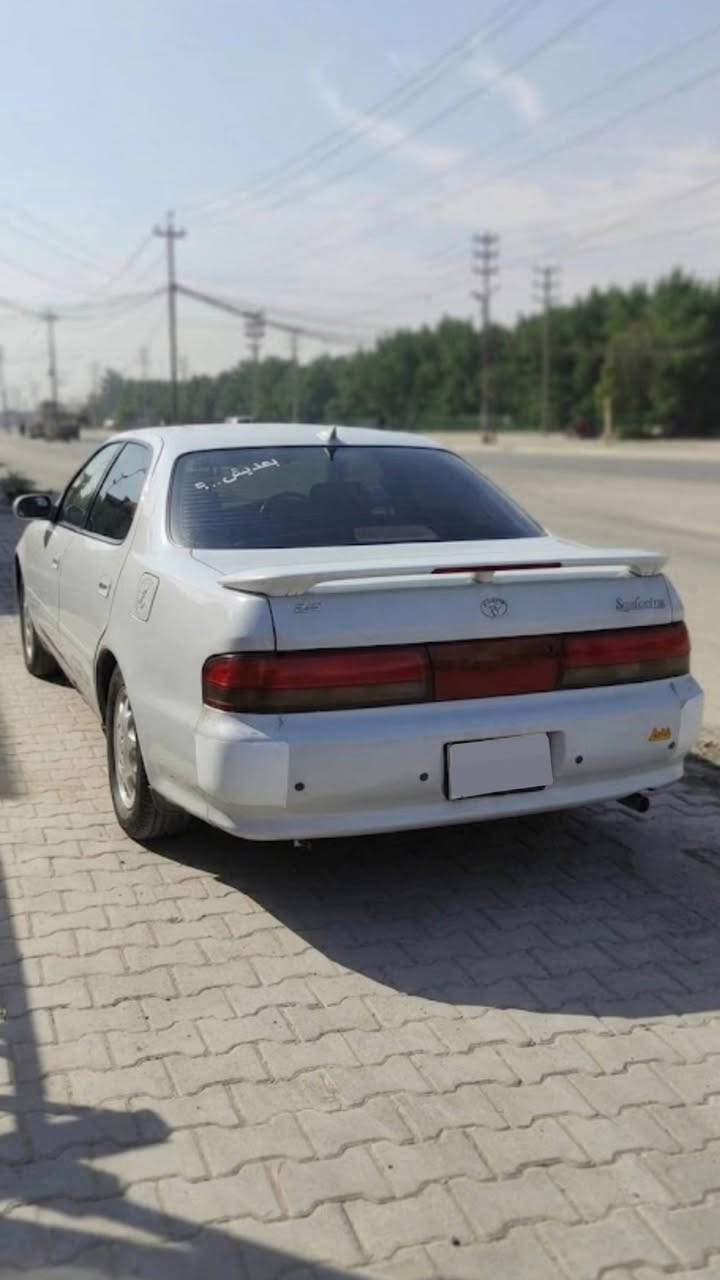 سلام عليكم كرستة للبيع محرك 2500 مكفولة من كص ونقل وضربة نضافتها كدام العين ما شاء لله رقم انگليزي مداور موجود كهربائيات كلها شغالة تبريد شغال السعر 55 وبيها مجال( مكانها نجف )خاص ما متواجد باقي تفاصيل اتصل على الرقم  *********** أو واتس اب موجود
