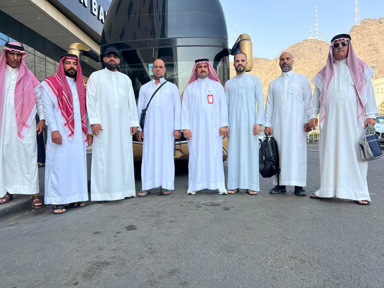 يالله 

طيران يوم 10/15

السعر 850 الف دينار

البرنامج يشمل /
3 ايام المدينه المنورة منطقة المركزيه
7 ايام مكه المكرمه منطقة محبس الجن 

احرام مع جنطة كتف مع باج 

سارع بالحجز ***********
