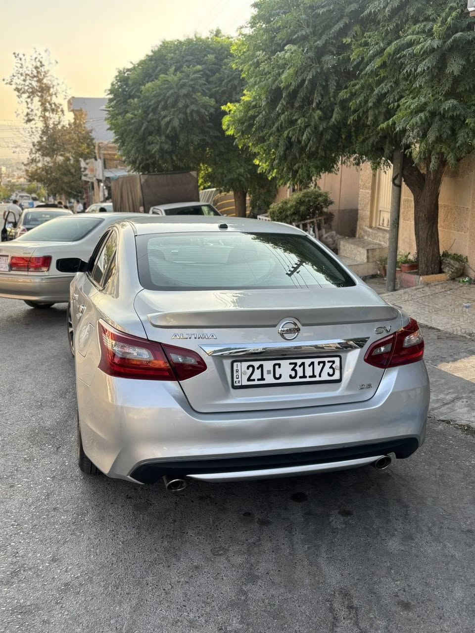 Nissan Altima 2018 S | نیسان ئالتیما ٢٠١٨

🚗 رەنگ: سلڤەر 
​ئەم ئۆتۆمبێلە یەکێکە لە ئالتیما هەرە پاک و تایبەتەکان، زۆر بەجوانی ڕاگیراوە و هیچ مەسرەفێکی تێدا نییە!

​مواساتەکان:
​🔑 شەغال
​🖥️ شاشە گەورە
​🛞 تەحەکوماتی کامل لەسەر سوکان
​🔘 ویلی SR لەگەڵ تایەی تازە
​💺 کوشنی سایەق کارەبای
​📡 ڕاداری پێشەوە (بە تەواوی ئیش دەکات)
​
​گێر و مەکینە: بەشەرتی نەکراوەتەوە، بێ کێشە بەشەرتی هەزار فیتەر 
​تەنها ٦٢،٠٠٠ مایل ڕۆشتووە
​بۆیاخ: تەنها بۆنیت و یەک جەمەلەغ بۆیاخە، ماباقی هەمووی بەشەرت نوکە شوختی نیە
​
تەنها ئێرباگی سوکان سیستەم کراوەتەوە و بە مەزبووتی دانراوەتەوە
​
سەنەوی تازەیە تا ٢٠٣٠، تەحویل و غەرامە بەشەرت

​💰 نرخ: ١٢٥ وەرەقە 

🔢 رەقەمی شانسی: 1N4AL3AP3JC119501

📞 پەیوەندی: ***********
