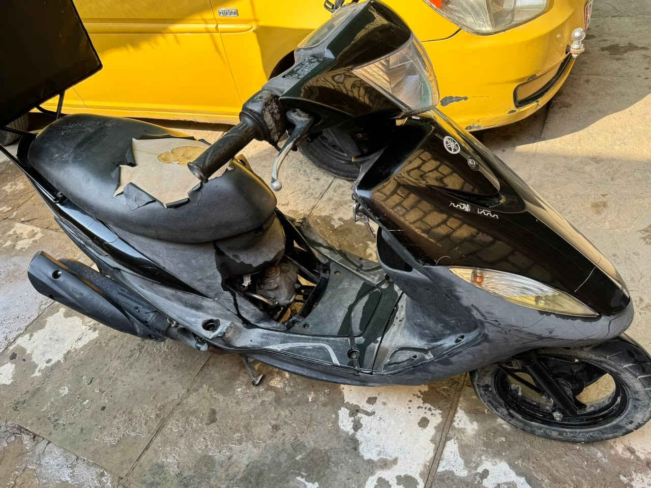 دراجة ماكس عدلة للبيع مكينة ما مفتوحة شرط الفحص نگرة سلف اشاير هندر كلشي شغال دبلات جديدة صالنصة رياضي سوباية الدراجة نقصها دوشمة وغسلة زينة .
السعر 750 الف وبيها مجال بسيط !!
الشراي يتصل ***********
