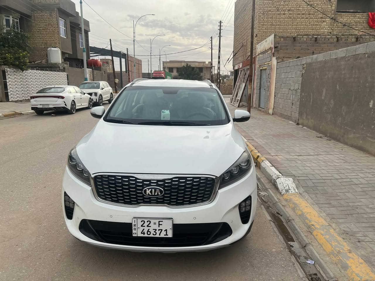 سورنتو ٢٠١٨ خليجي ٦سلندر مكفوله ماعده بارد ماشيه ١٧١الف ***********السعر ٢٠٠
