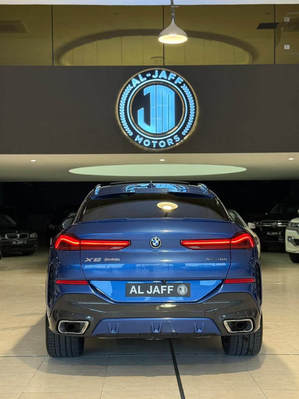 سعر جدا مناسب🔥🔥
للبيع فقط BMW X6 M package 
خليجي وكالة العروش 🎁 موديل 2020
لون اكثر من مميز واغلى لون بالشركة 🩵
فول مواصفات (بانوراما وكامرات 360 درجة  وبردات ورادارات وحساسات وقيادة ذاتيه وتحديد مسار وابواب سحب وصندوك كهرباء بردات وشاشات وشباك لد وبصمات وبعد كلش هواية مواصفات )وماشيه 100 الف كيلو
🚨مكفولة كفاله عامه بدون صبغ او بارد او تبديل وسيرفس كامل بشركة العروش 
🚨بصمتين شركة وياه 
رقم وفحص وهزه كله جديد وبيها باج تضليل
السعر : 475 $ورقه 
للاستفسار : *********** كاوه جمال
او واتساب نفس الرقم
العنوان: السليمانية المعارض الجديده معرض (الجاف)
