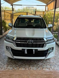 لاندكروز • ٢٠٢١ • رقم بغداد