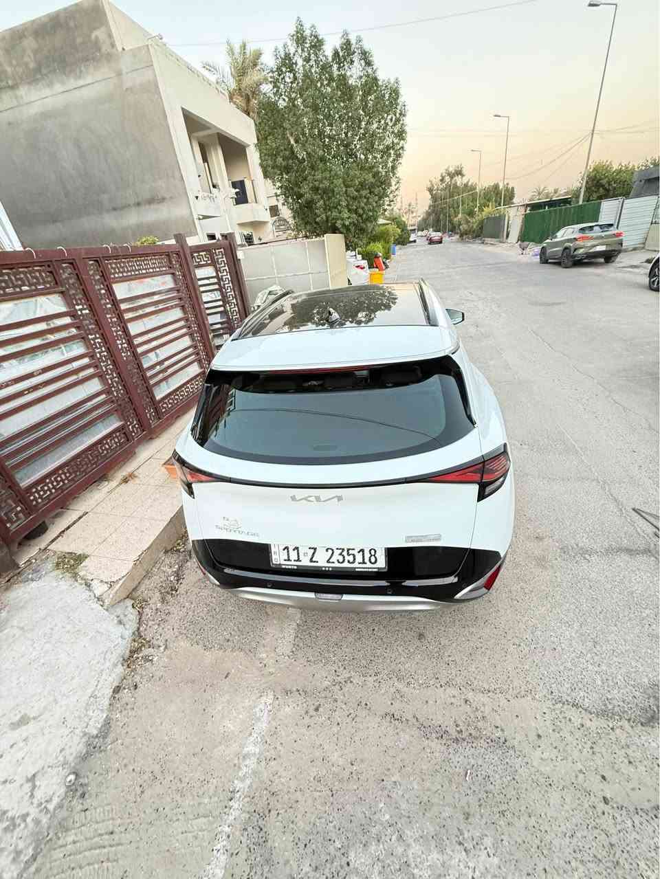 اخوان كيا  سبورتج موديل 2024 
  فول عدى الجتي لاين 

ماشية 5000 أخت الزيرو وكالة الدولية 
مدوشمة جلد 
السعر 237  ورقة وبينك مجال 
مكان حي الجامعة بغداد 
للاستفسار الاتصال فقط  ماجاوب مسجات لان مو الي لصاحبي *********** بغداد, العراق
