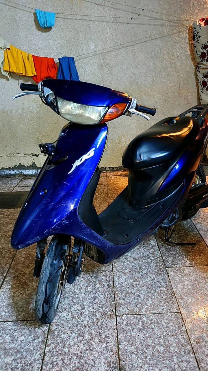 سلام عليكم ورحمة دراجة عصفورية ستين دراجة خير من الله كلشي مابيهة بس كفرات مزلغة كدامك وهورن شغال بس الدكمة مالتة شغالة خير من الله كدام عينك حبيبي نكرة سلف هندر شغال تخم تايرات جديد حبيبي السعر 300 بيه  مجال حك الجية عنوان بغداد بلديات حي التراث الاستفسار /*********** واتساب فقط وبلعافية الياخذها