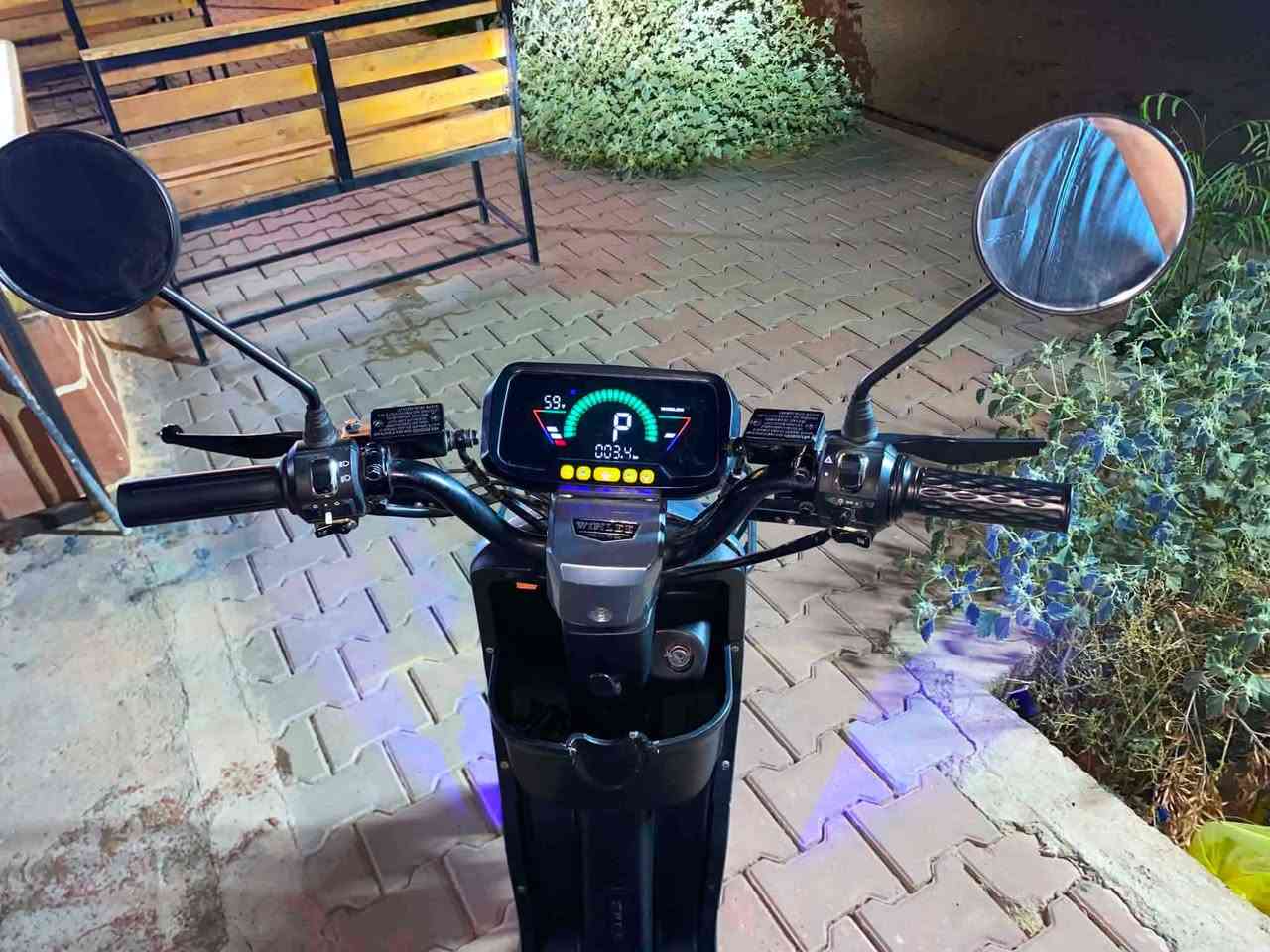السلام عليكم موطور شحن للبيع موديل 26 خمس بطاريات ولي  الاصلي 32 امبير شرط الفحص الماطور مستخدم شيء قليل جديد حيل تايرد جدد كهربائيات كلها شغاله السعر 450 وبها مجال الشراي ينتصل ***********
