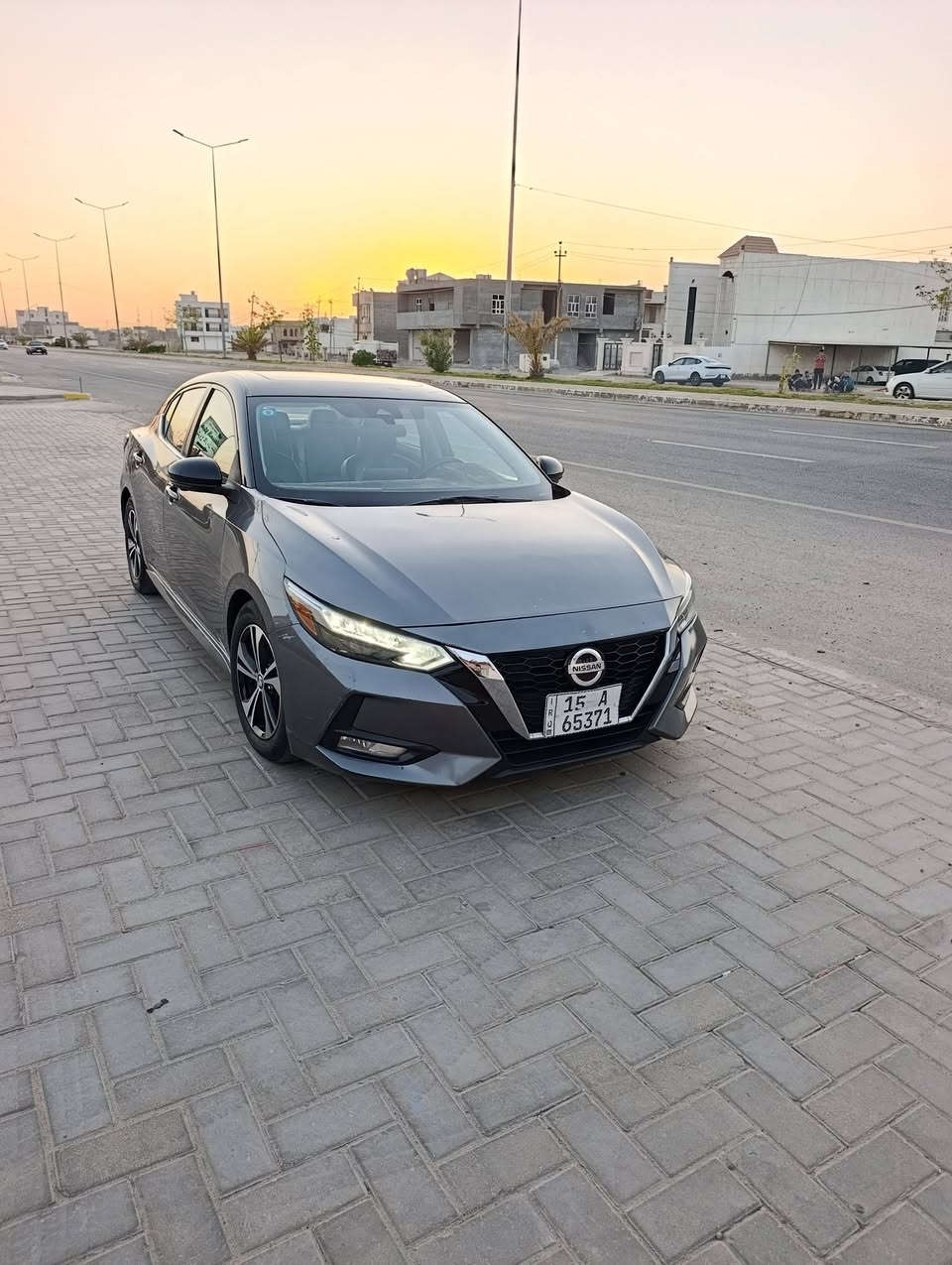 نيسان سنترا موديل 2023 SR
بيع مستعجل  110 سياره نضيفه ومتذب عليه لو ربع وسونار موجود بيه ضرره بنيد وشبر بالجاملغ معدل حار بس مصبوغ كلياته والجنطه بالخلف بيه شويه صبغ وملاحضات خفيفه بس سياره بالحقيقه احله ومال جناي گير محرك كفاله السياره معوقين صار سنه من دخلت المعوق مالته موجود برمادي وكاله عامه بيه جماعت ال 90 وال 95 لتعلق اعبر المنشور  

هاتف ***********

مواصفات SR

بلادي سقف اسود
  
فتحت سقف
بصمه

بابين بصمه

شاشه 

كاميرات 360 درجه

حساس

رادار امامي + خلفي+جانبي 

تحكمات ستيرن

تحديت سرعه

لد زنون بلادي 

 رادار امامي + خلفي + جانبي 

بعد هواي مواصفات
 معروفه مواصفات ال SR
