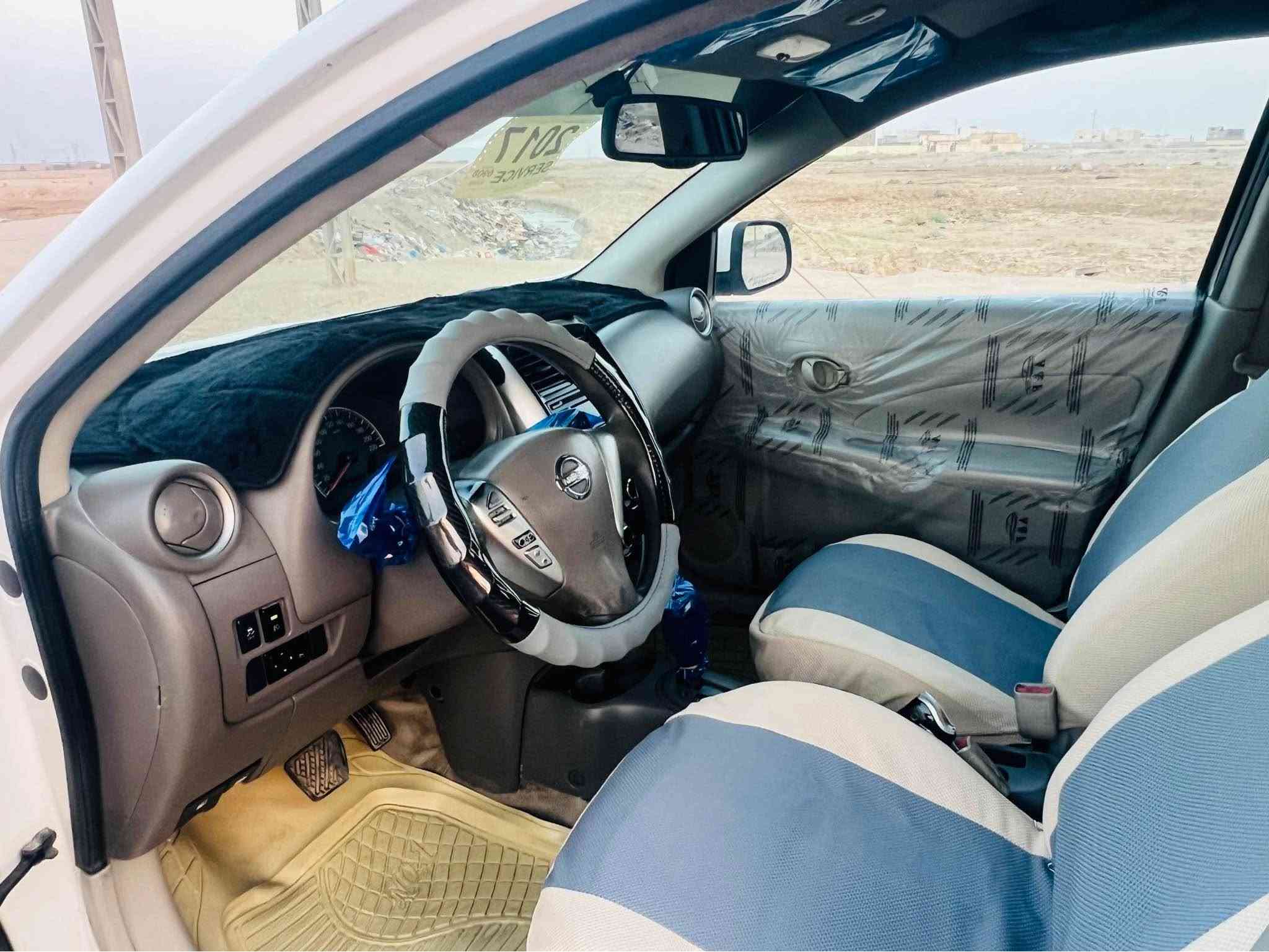 نيسان صني • ٢٠١٧ • بدون صبغ