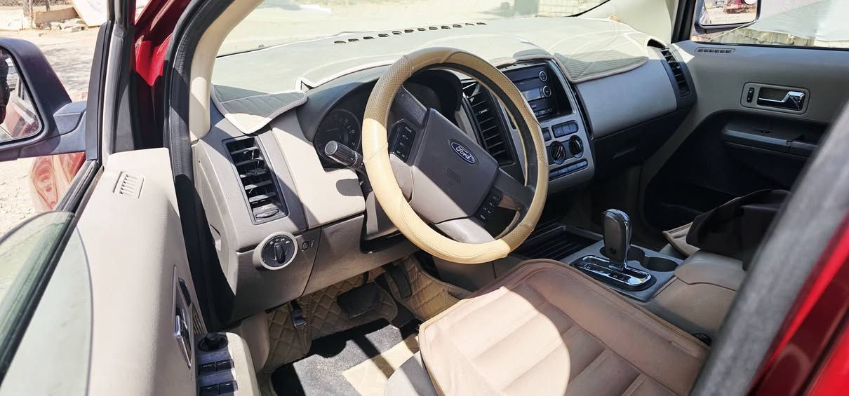 سڵاو.     ئەوگوڵە مارۆنیە بۆفرۆشتن 
فۆردی ایدج،2007،مارۆنی،سلێمانی،4×4
دەبڵ اکسڵ،ناوزەرد،کامێرا،بەشەرتی گێڕومەکینەوتبریدوتەقەوڕەقەواکسل وتحويل وغرامەو هەمووشتێک،لەسلێمانییە، زۆرپاک وتازەو جوانە، وەکو شەریکە ماوەتەوە،251هەزار ڕۆشتووە
سنوی و ڕەقەمی تازەیە تا٢٠٢٩ 
دەعامی بۆ دەعامی بەشەرت ساردو قوپاوی نیە 
هیچ بۆیاخی نیە ***********
83$ومعامەلە، گۆڕینەوەش ئەکەم ***********●●*********** السليمانية, العراق

نص مكتوب في الصور:
- *********** ***********