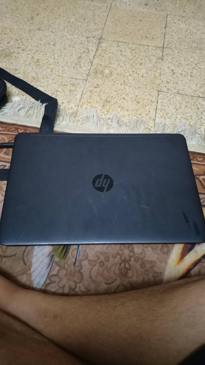 💻 لابتوب HP للبيع
نظام التشغيل: Windows 10 pro
الرام: 8GB
التخزين: SSD
كرت الشاشة: Intel HD Graphics
الشاشة: 15.6 إنج (إذا هذا مقاسها)
الجهاز نظيف جدا جدا استخدام قليل وغير داخله صيانه وشغال بدون مشاكل، مناسب للدراسة والأعمال اليومية. الشراي يجيني يرحم والديكم سعر 250 وبي مجال تواصل ***********
