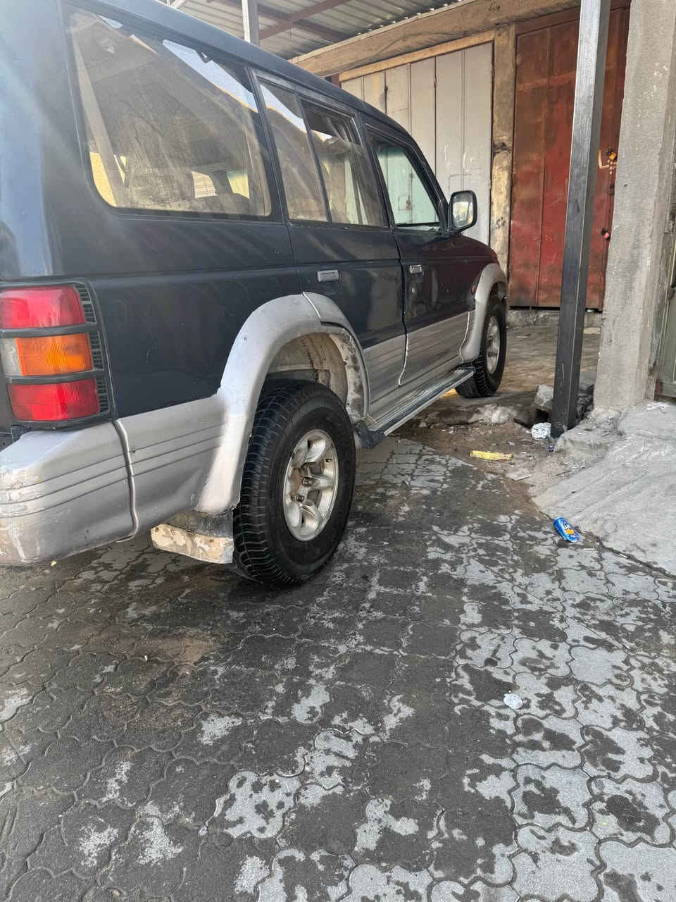 سلام عليكم باجيرو مديل 2000 مكينه 3000بيها صوت كيرجديد نقصها حداديه فقط كهربائيات كلها شغاله رقم ميسان سنويه 28رعيها يمي 
سعرها (28)ورقه وبيها مجال مكاني البصره الزبير *********** البصرة, العراق

