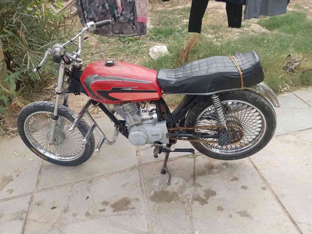 ايرانيه • نضيفه • عاوزه ترتيب