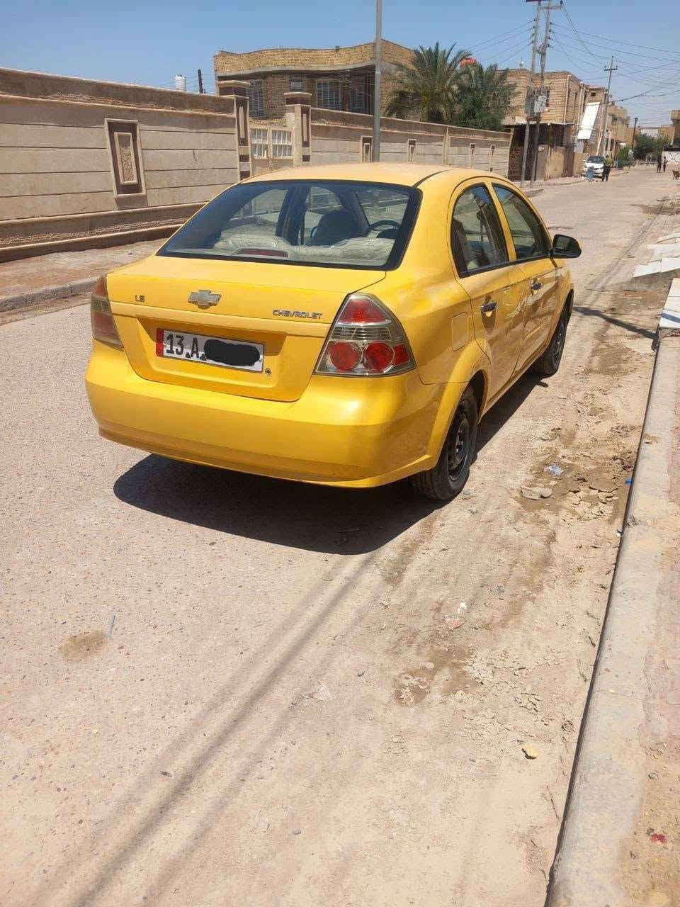 افيو ٢٠١١ خليجي رقم نكليزي سنويه ٢٨ باسمي 
 مصفره هيئه وغرامات  محرك بيه تبخير 
تخم تاير حداده كله جديد 
السعر ٤٨ وبيه مجال 
 رقم هاتف ***********
المكان ميسان العمارة
