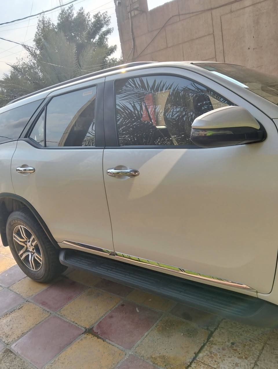 فورتشنر ٢٠٢٣ رقم بغداد فول مواصفات
فول مواصفات  

اربعة سلندر / فور ويل 4X4 / بصمة / شفتات ستيرن / دفلوك / صاجات داخلية / شحن وايرلس/ دفلوك / بصمة ابواب و صندوق خلفي / تبريد بيانو / ثلاجة بالدشبول / بروجكترات أمامية شركة / حساسات امامية و خلفية / كاميرا خلفية / مري شفط / ….. الخ 

مكفولة من الصبغ و البارد دوشمه جلد درجه اولى سياره جاهزه 

ماشيه ٤٠ الف 

السيارة بأسمي 290$وبيهه مجال 

 

موجودة في بغداد     ***********
