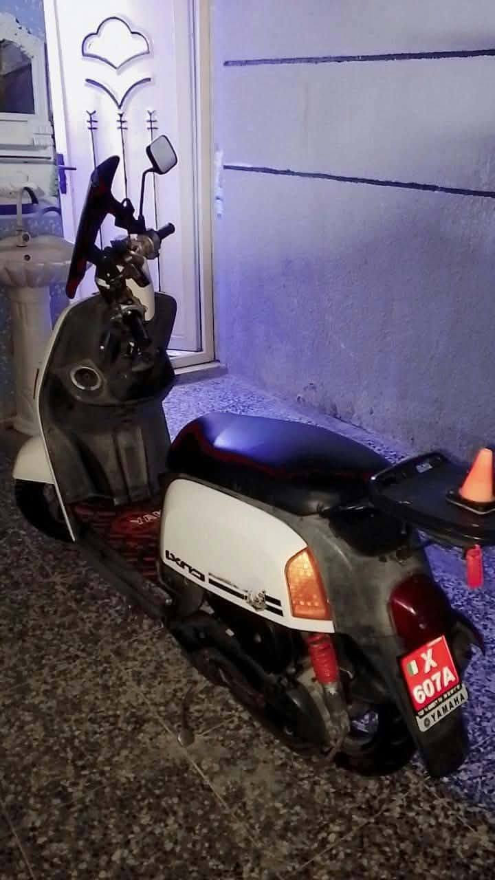 السلام عليكم دراجه بوليس رمبه ما مفتوحه كفرات ختم واحد اي نقص مابيه كامله شلعه ومعدل الدراجه تجي تفحص وتقتنع وتاخذه سعر الدراجه (600)وبيه مجال المكان بغداد حي البتول الاستفسار خاص ***********
